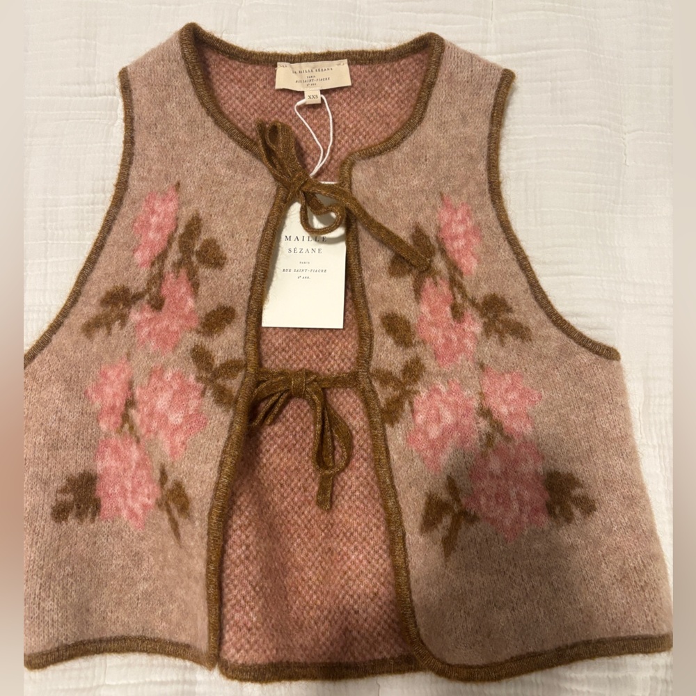 Sezane Pepy Cardigan Floral Knit Vest with Pink and Brown Accents